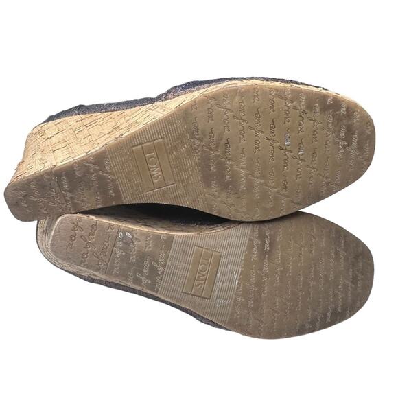 TOMS Calypso Cork Heel Wedge Sandals Size 7W Metallic Bronze Copper Peep Toe - Picture 7 of 7